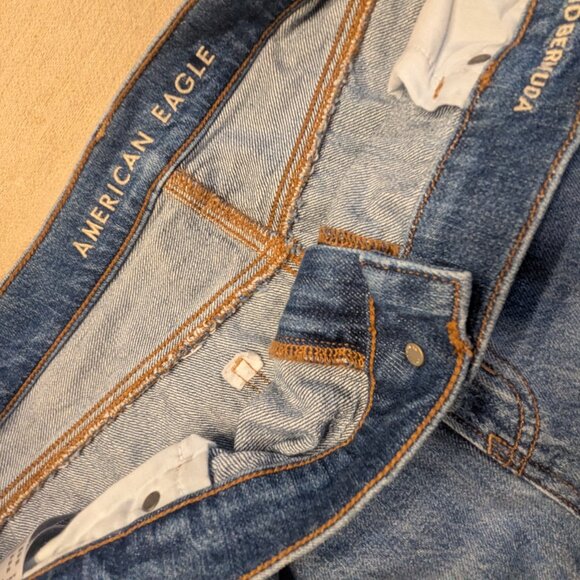 American Eagle Jean Shorts - Picture 3 of 5